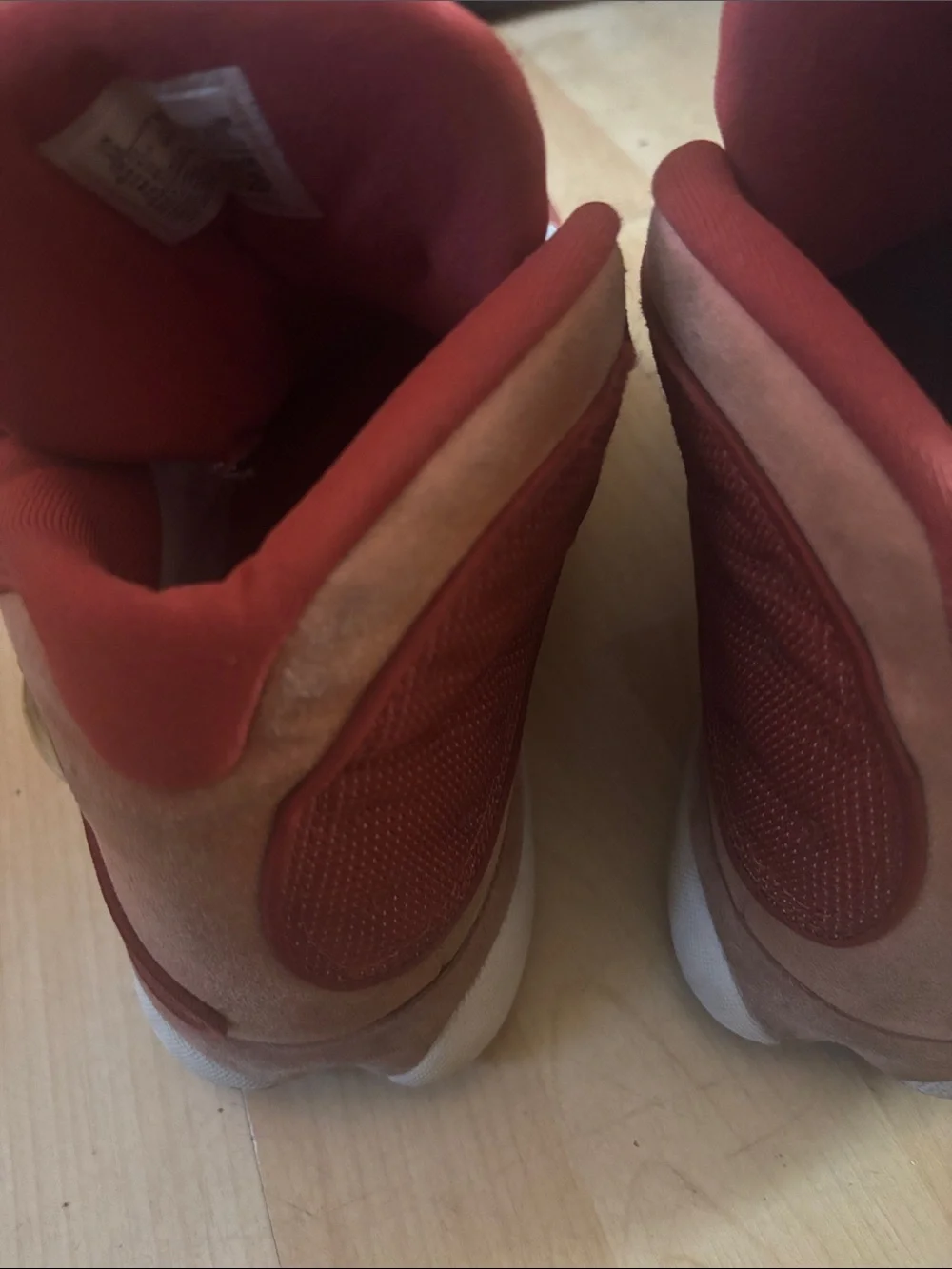 Jordan Low-Top Sneakers White and Red
